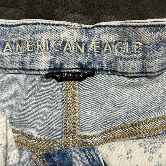 American Eagle Denim Shorts - Picture 3 of 5